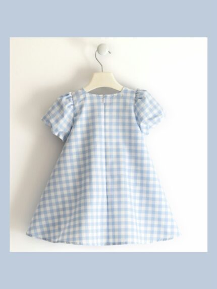 ABITO VICHY FIOCCO SARABANDA - Abito a manica corta, modello svasato, fantasia vichy con fiocco allo scollo, allacciatura posteriore zippata.