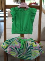 Blusa Blusa corta con elastico in vita - 100% cotone. Modello con volant al giromanica.