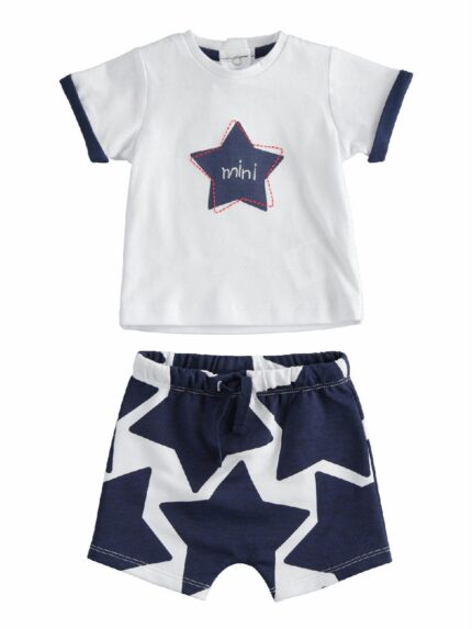 Completo neonato stella Completo per neonato - 100% cotone - composto da t.shirt stampata + pantaloncino fantasia stella.