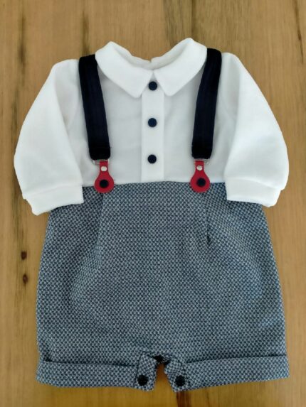 Pagliaccetto Piccolo Lord Pagliaccetto per neonato in ciniglia, modello con corpino color panna con bretelle e pantaloncini blu. Made in Italy
