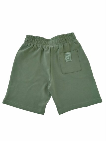 Bermuda jersey Bermuda in jersey di cotone stretch con taschine laterali, cintura elastica, taschina dietro.