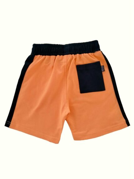 Bermuda jersey Bermuda in jersey di cotone stretch con taschine laterali, cintura elastica e bande laterali a contrasto, taschina dietro.