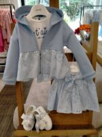 Shorts sangallo bimba Shorts in sangallo con cintura elastica e fiocco in vita.