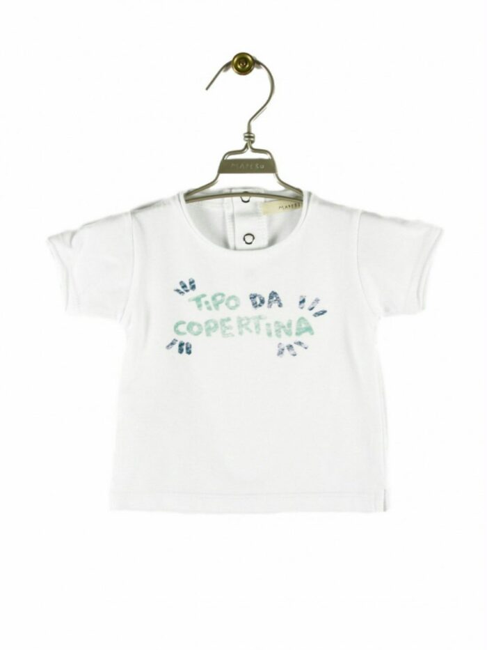 T.SHIRT BABY COTONETIPO DA COPERTINA T.shirt baby MAPERÒ, manica corta, cotone elasticizzato, stampa "tipo da copertina". Taglie 3/36 mesi.