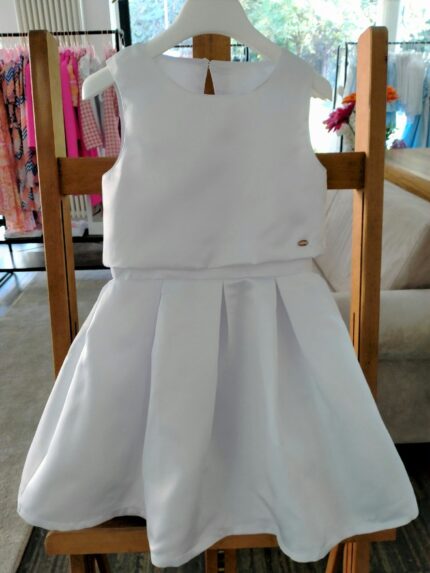 Abito smanicato La Vie En Rose Abito senza maniche con scollo tondo e gonna ampia. Particolare top a tinta unita con dettaglio spacco posteriore e chiusura con bottone, gonna a vita alta chiusa da zip.