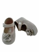 Ballerine culla neonata Ballerine culla per neonata in velluto con decoro fiore, cinturino con bottoncino. Made in Italy