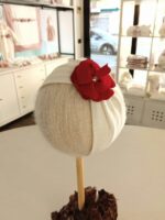 Fascia Fiore Fascetta in jersey stretch con decoro fiore in velluto con brillantino. Made in Italy Natale Lei 2023