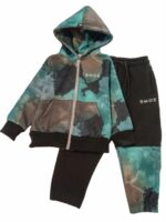 Pantaloni felpa Pantalone jogger in felpa - 100% cotone - cinta elasticizzata con coulisse, tasche laterali, fondo elasticizzato, stampa "fantasia camouflage posizionata sulla gamba sinistra. Tessuto felpato, vestibilità regolare. Made in Italy.