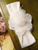 Fascia neonata Nuvola Fascetta neonata in jersey con fiore in tulle e pom pon - Eleganza Made in Italy Made in Italy Nascita Lei Nursery Lista Nascita Accessori Cerimonia Idea Regalo Corredino