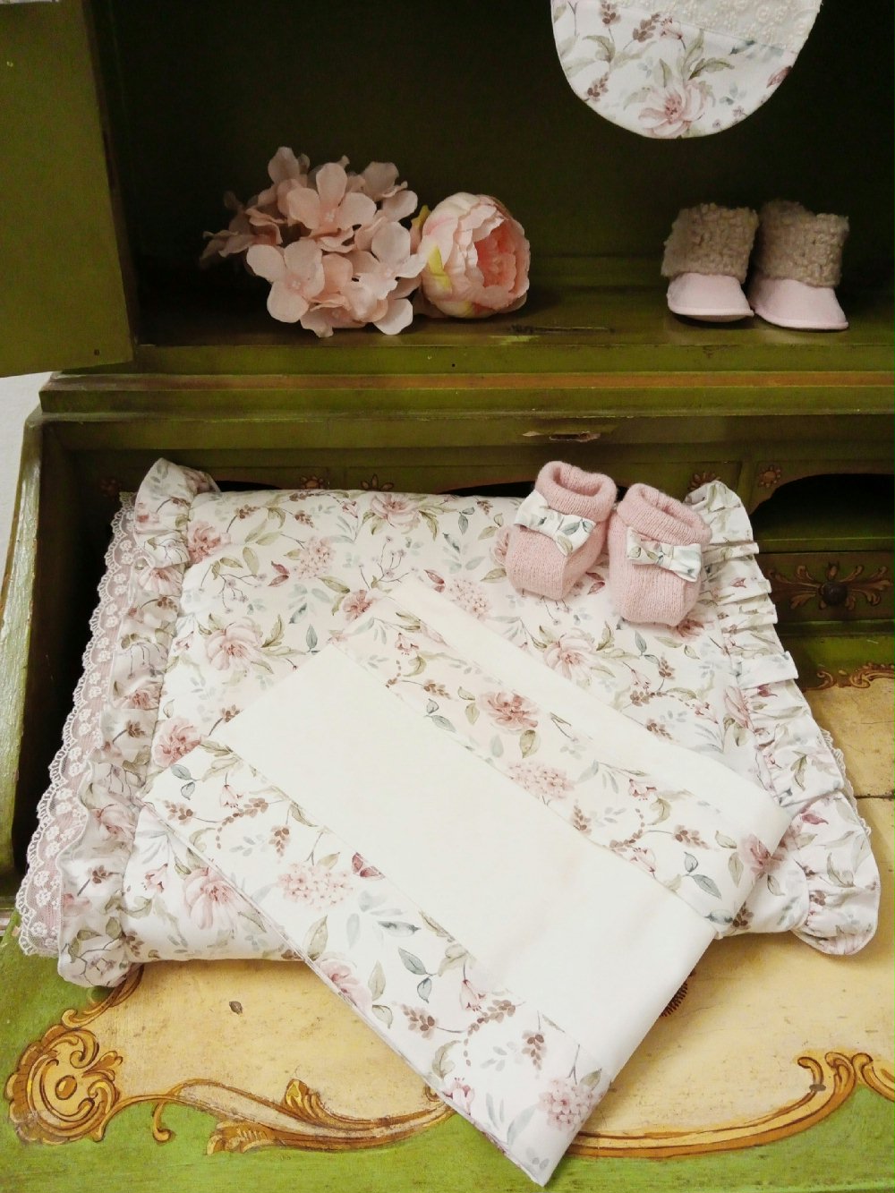 Lenzuolino culla Fiori di Seta Set lenzuolino culla/carrozzina in popeline di cotone con bordo floreale - Eleganza per sonni sereni Made in Italy Nascita Lei Nursery Lista Nascita Idea Regalo Corredino