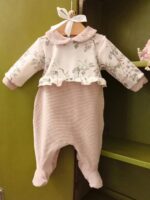 Tutina neonata Fiori di Rugiada Tutina neonata in ciniglia rigata e felpa floreale - Eleganza e comfort Made in Italy Made in Italy Nascita Lei Nursery Lista Nascita Idea Regalo Corredino