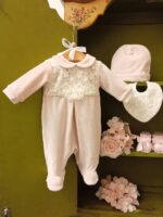 Tutina neonata Intrecci di Coccole Tutina in ciniglia per neonata con elegante corpino in pizzo - Raffinatezza Made in Italy Made in Italy Nascita Lei Nursery Lista Nascita Idea Regalo Corredino