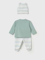 Completo due pezzi con cappellino neonato Completo Neonato Mayoral New Born: T-Shirt, Ghettina e Cappellino Coordinato