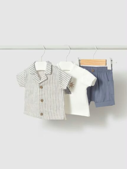 Completo tre pezzi neonato Completo Tre Pezzi Neonato Mayoral New Born: 100% Cotone, Comodo e Fresco