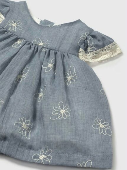 Abito con culotte neonata Completo Neonata Mayoral Newborn: Vestito Ricamato con Culotte Abbinata