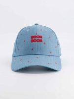 Cappellino con Visiera Boom Boom Chamaye - Cappellino Boom Boom denim blu con cuori rossi