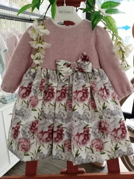 Abito m/lunga Giardino Invernale Abito con corpino in maglina di viscosa e gonna in tessuto fantasia floreale, fiocco in vita, allacciatura posteriore con zip. Fodera 100% cotone. Made in Italy Abito da Cerimonia Neonata