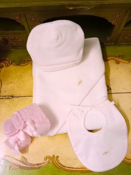 Asciugamano Ricami da Sogno Asciugamano neonata in spugna 100% cotone con rosellina ricamata a mano - Teto&Tatta Made in Italy Nascita Lei Nursery Lista Nascita Idea Regalo Corredino