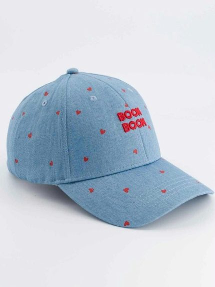 Cappellino con Visiera Boom Boom Chamaye - Cappellino Boom Boom denim blu con cuori rossi