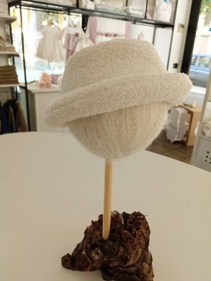 Cappello Cappello teddy per neonata. Made in Italy
