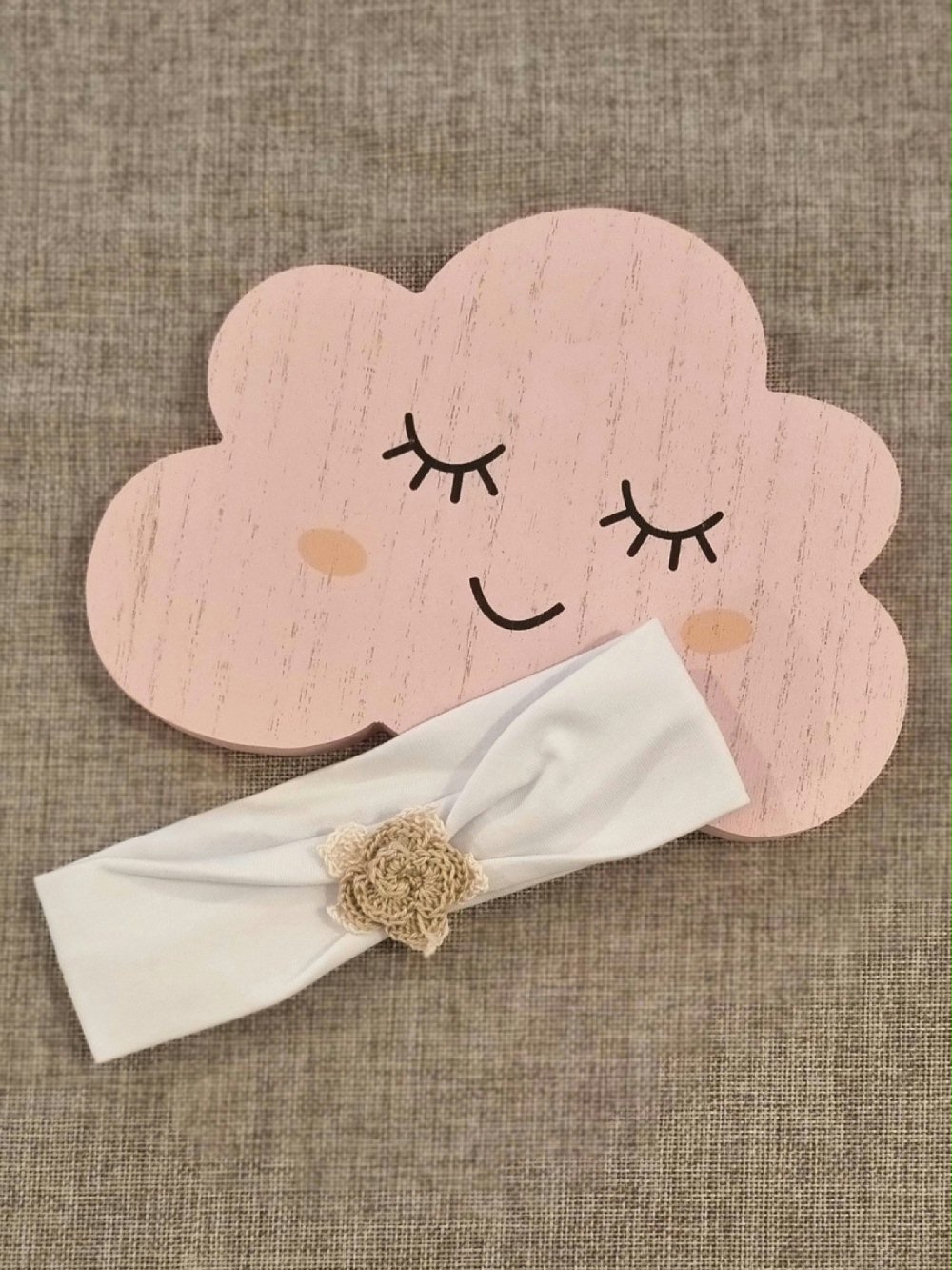 Fascia neonata Petali di Seta FA7330 Lista Nascita Idea Regalo Corredino 00 Fascia neonata Petali di Seta Fascetta neonata in jersey di cotone con decoro tricot - Eleganza sartoriale Teto e Tatta. Lista Nascita Idea Regalo Corredino