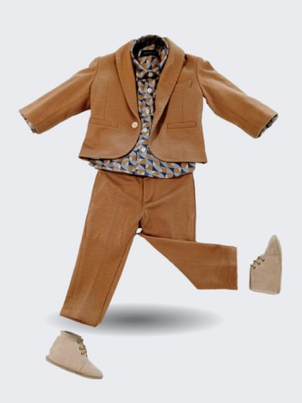 Giacca Giacca sartoriale con allacciatura a bottone, revers e bordi profilati, taschine a filetto. Made in Italy Easy Chic Baby